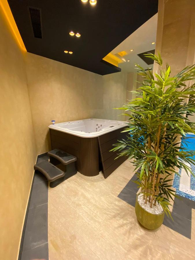 Pinora, Bazen&spa * Zlatibor